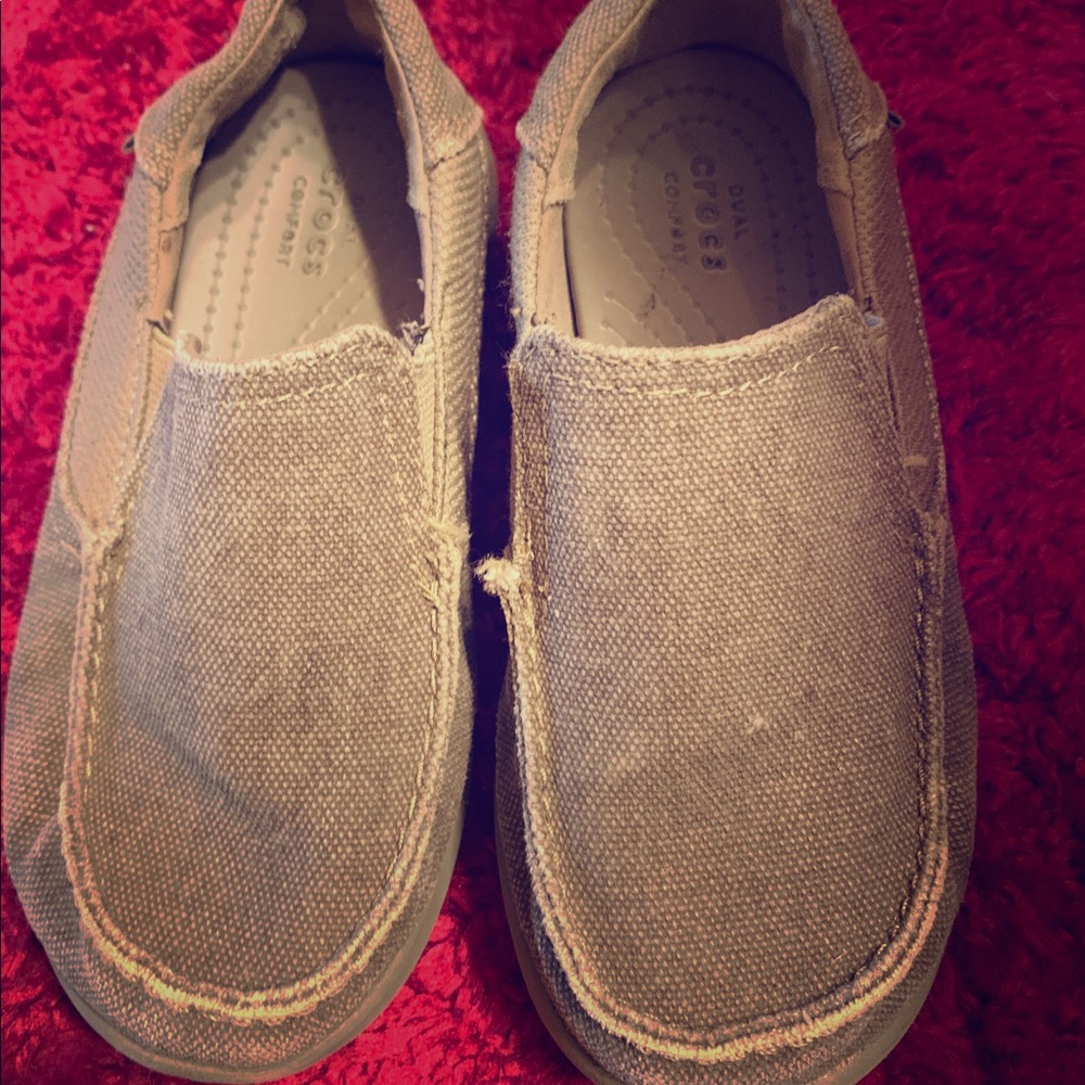 Little boys crocs Santa Cruz loafers